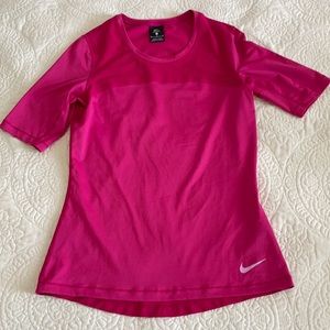 Pink size M Nike work out shirt like new